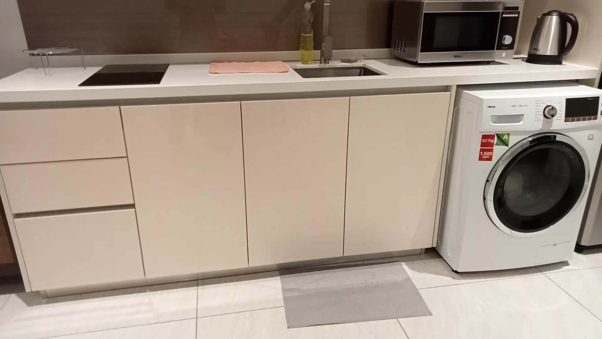 De Lincon Service Suites At Quill Residence Kuala Lumpur Apartment